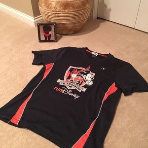 Disney Runners Shirt by Champion Sz M